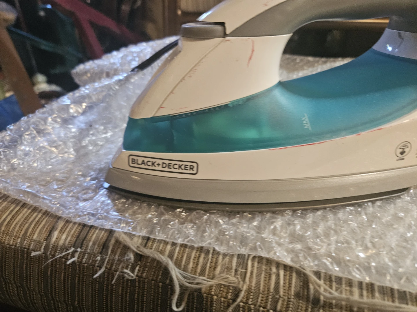 BLACK+DECKER Steam Iron - photo 5
