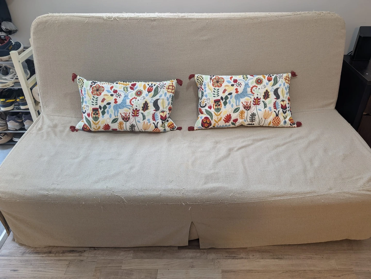 Sofa Bed with Decorative Pillows - photo 2