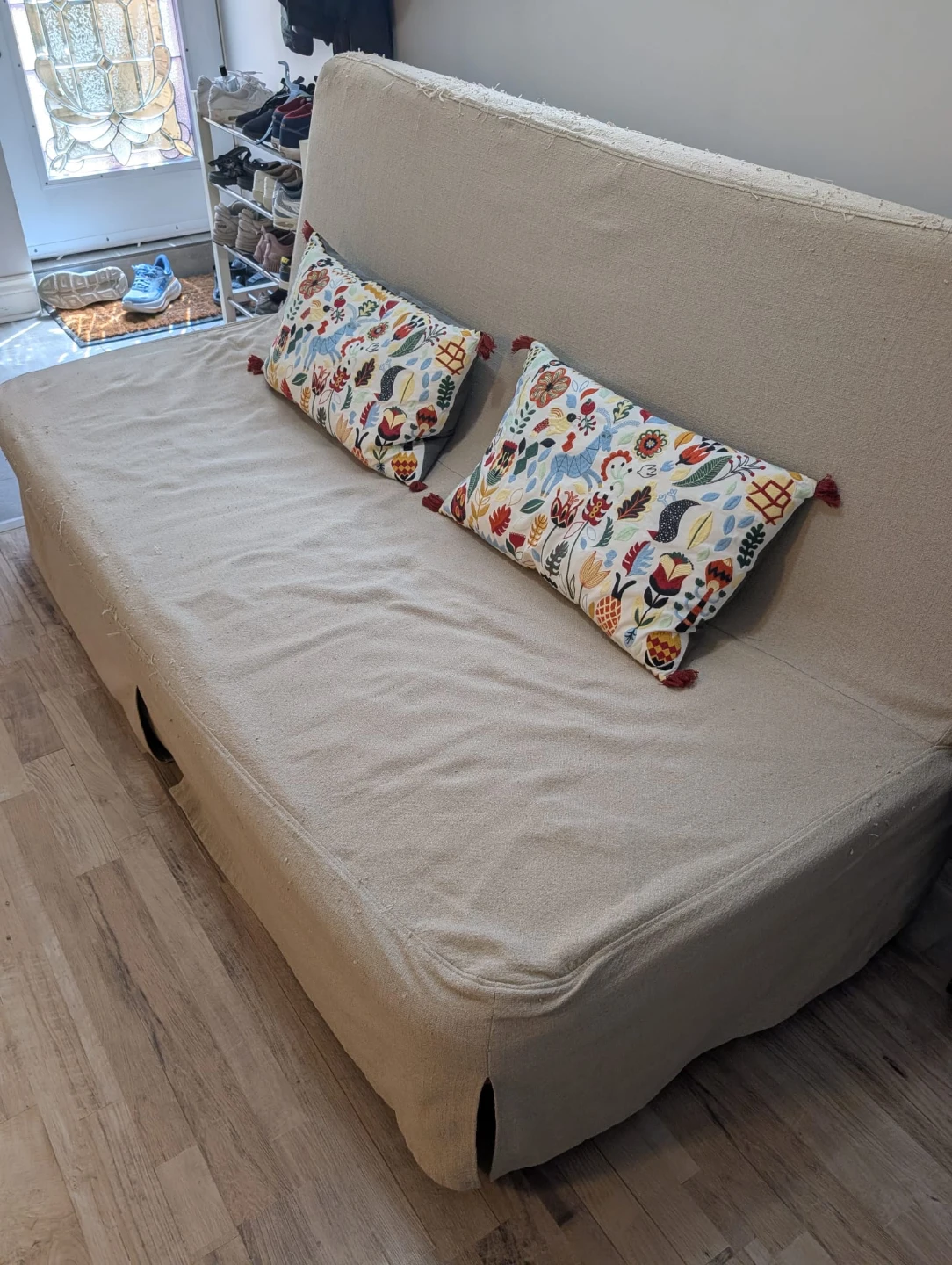Sofa Bed with Decorative Pillows - photo 3