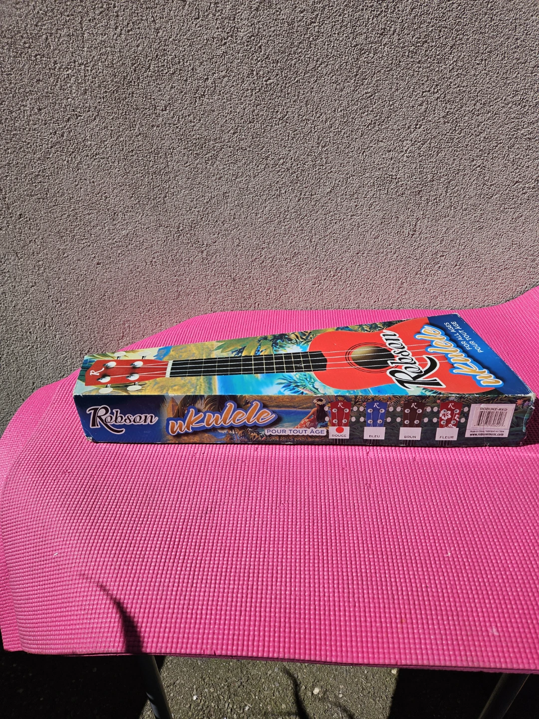 Robson Ukulele - Red - photo 2