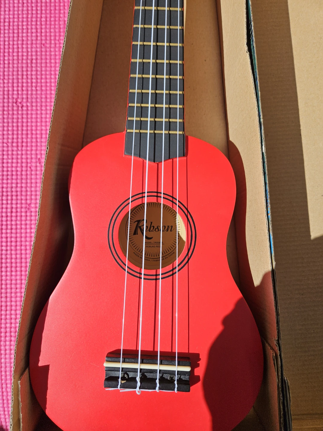 Robson Ukulele - Red - photo 4