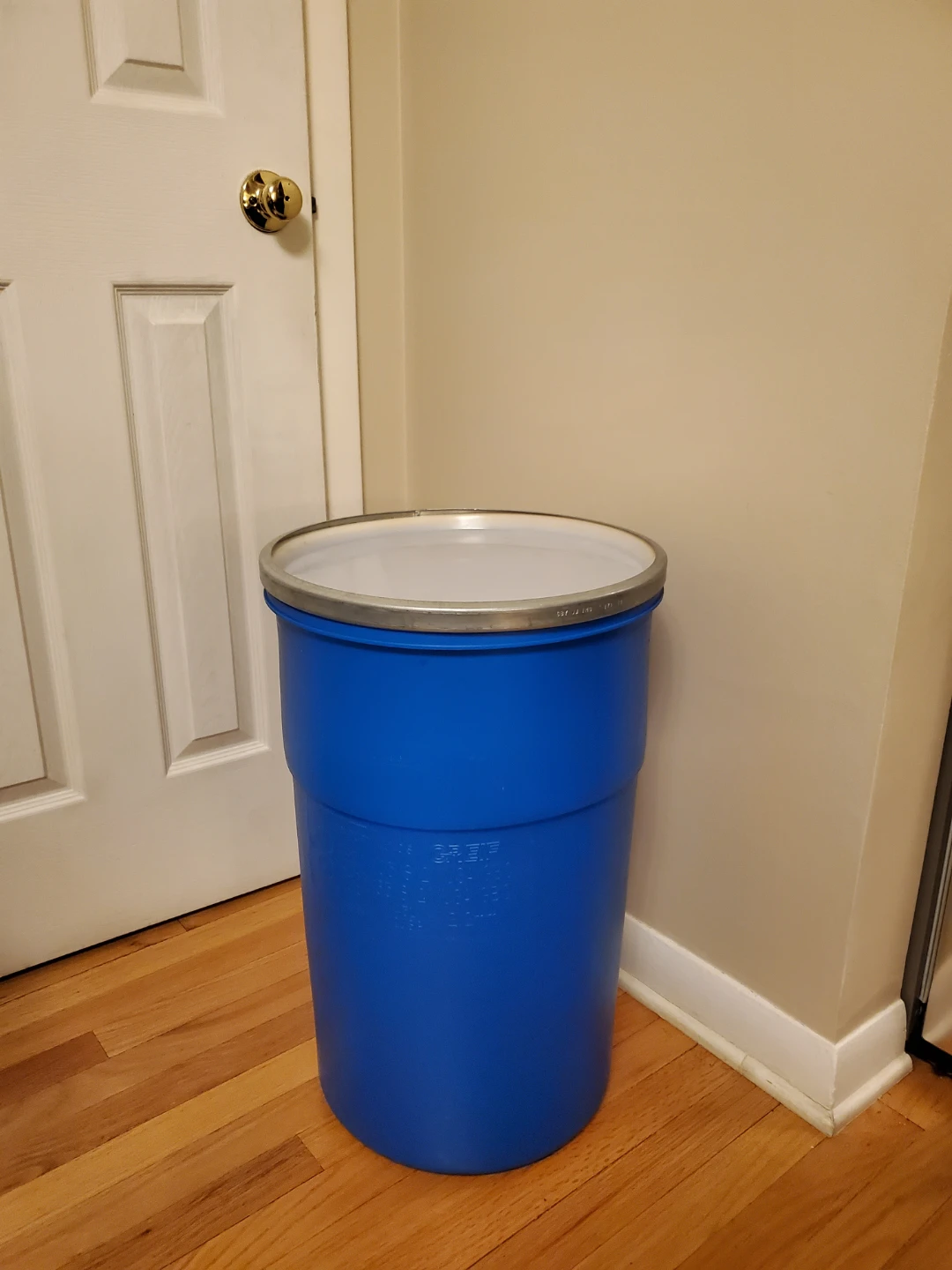 Greif 30-gallon Blue Plastic Drum
