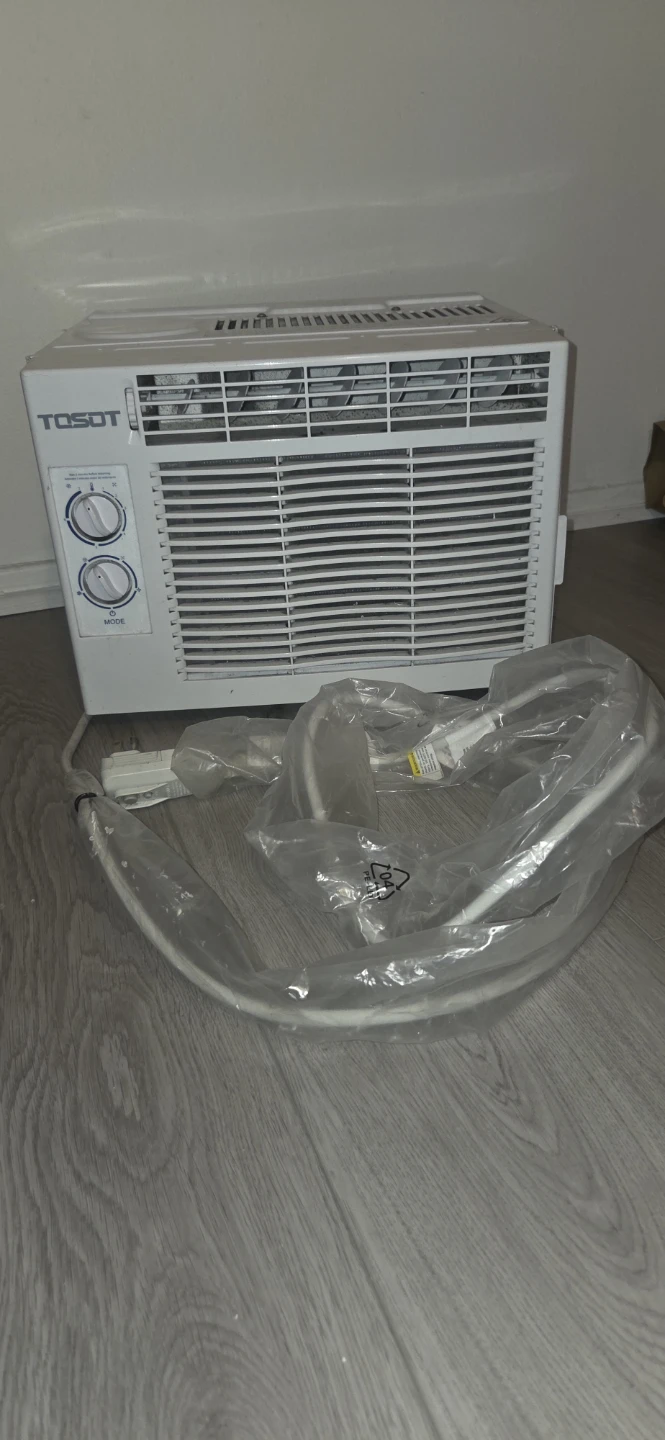 TOSOT Window Air Conditioner - photo 2