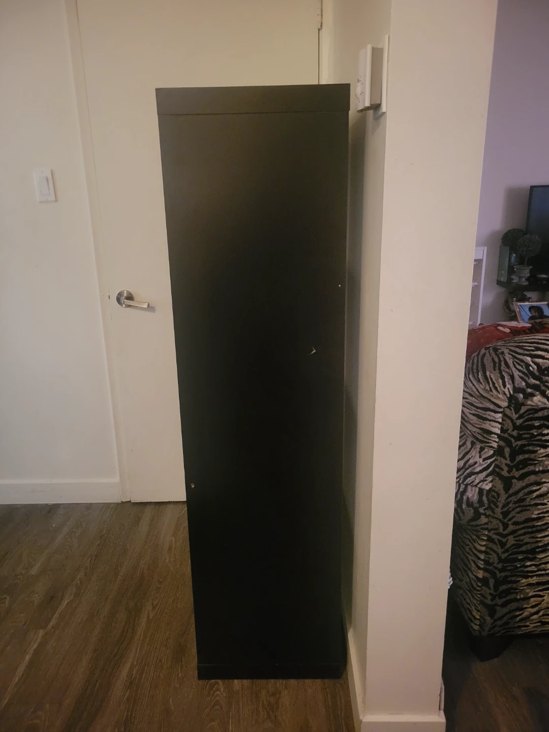 Black Bookshelf - photo 2