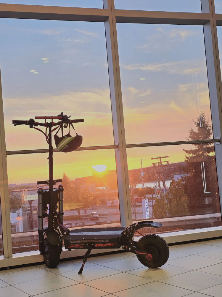 Powerful dual motor Electric Scooter - photo 3