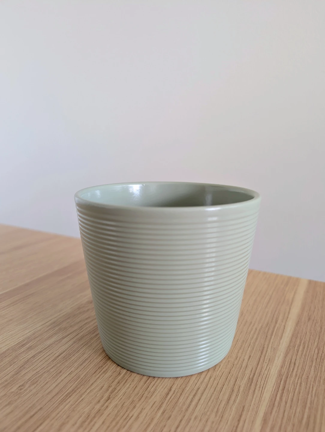 Plant Pot, light green