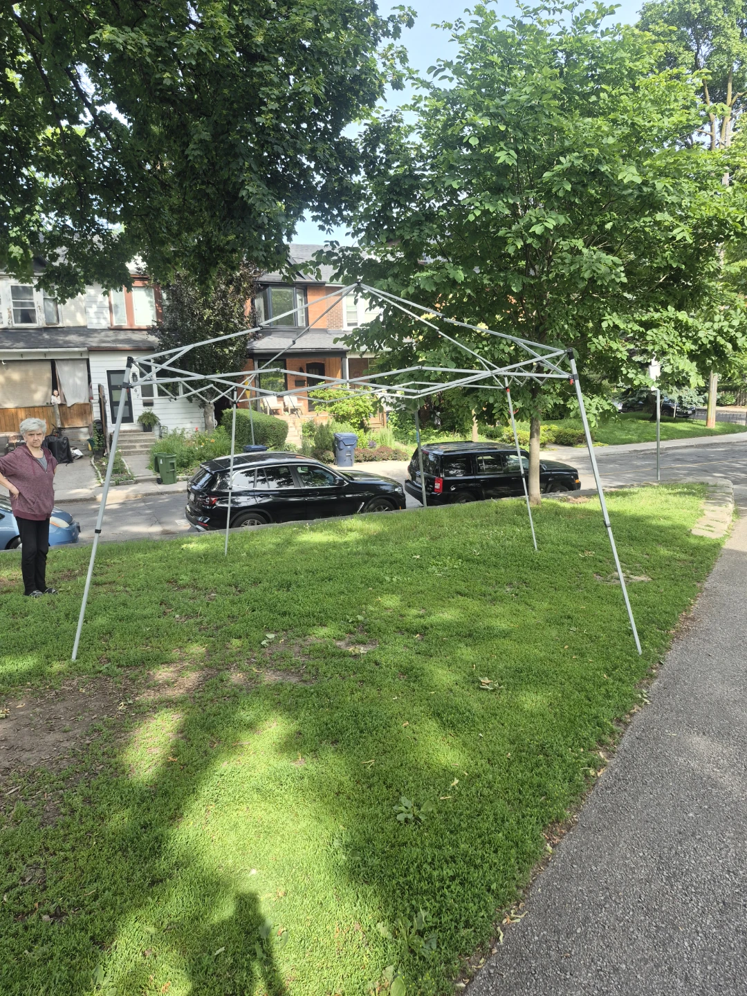 Woods Easy Up Gazebo 12' x 12' missing tarp for roof⚽️