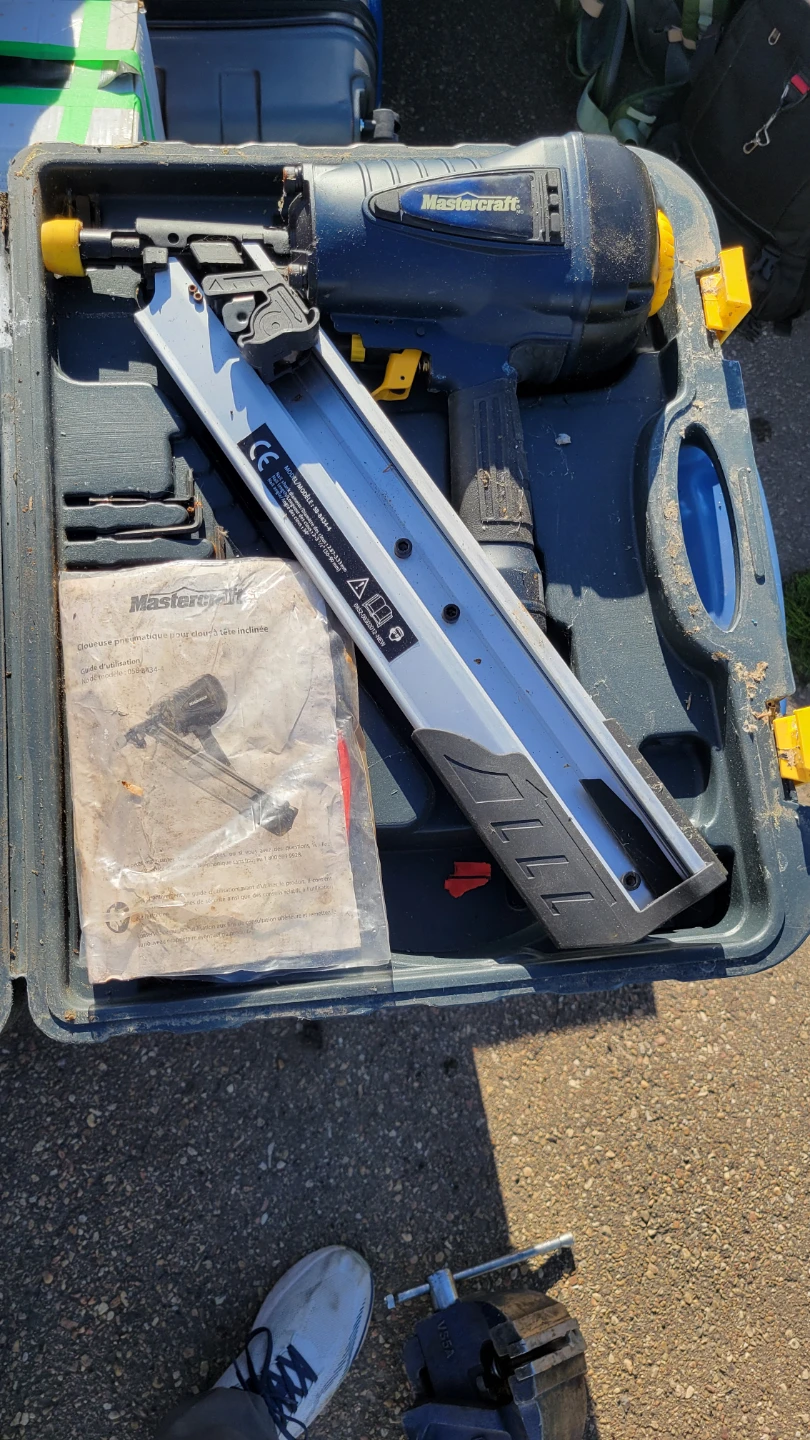 Mastercraft 58-8434-4 Nailer - photo 2