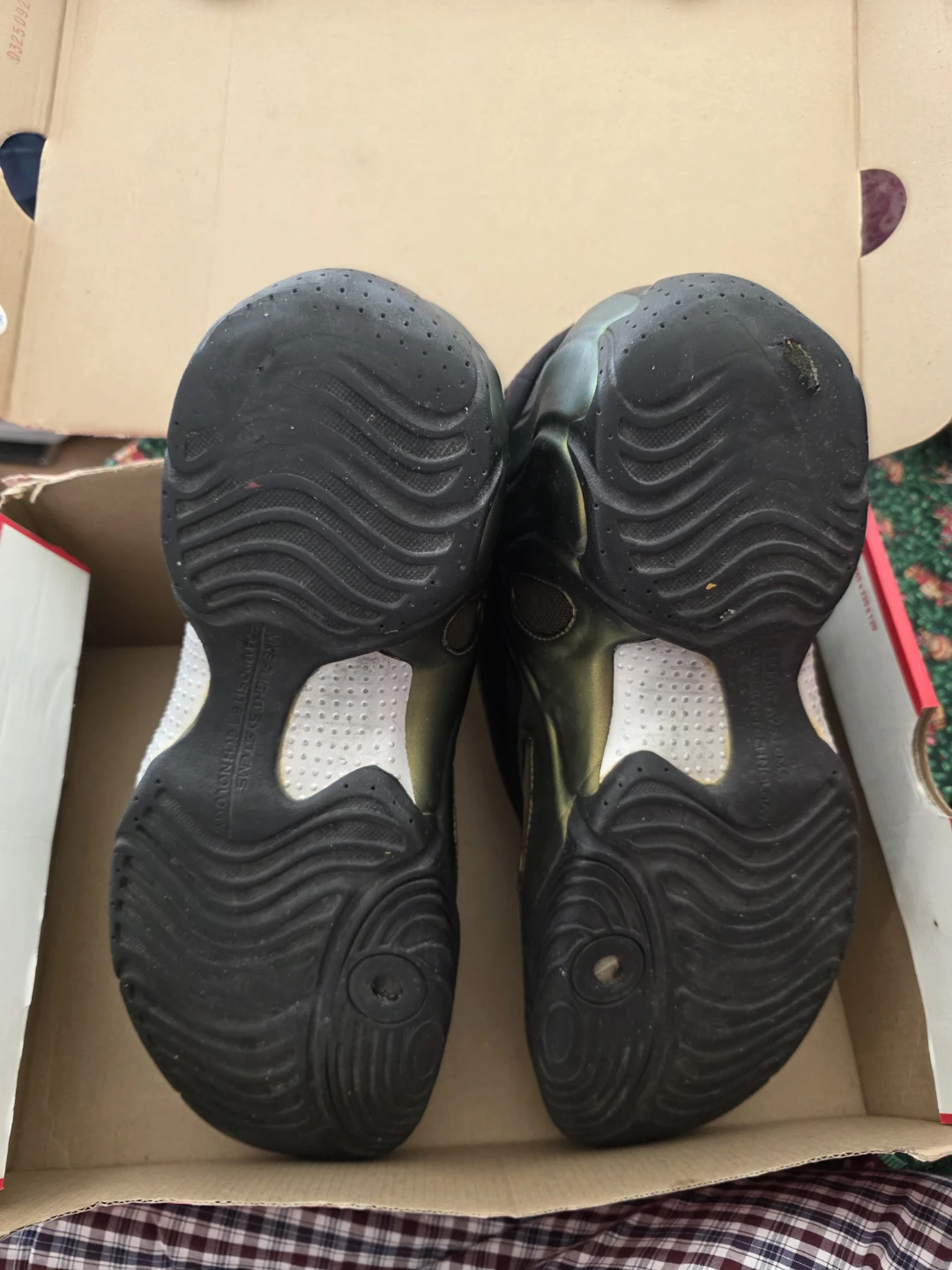 Nike Air flightposite metallic gold size 11.5 US - photo 3