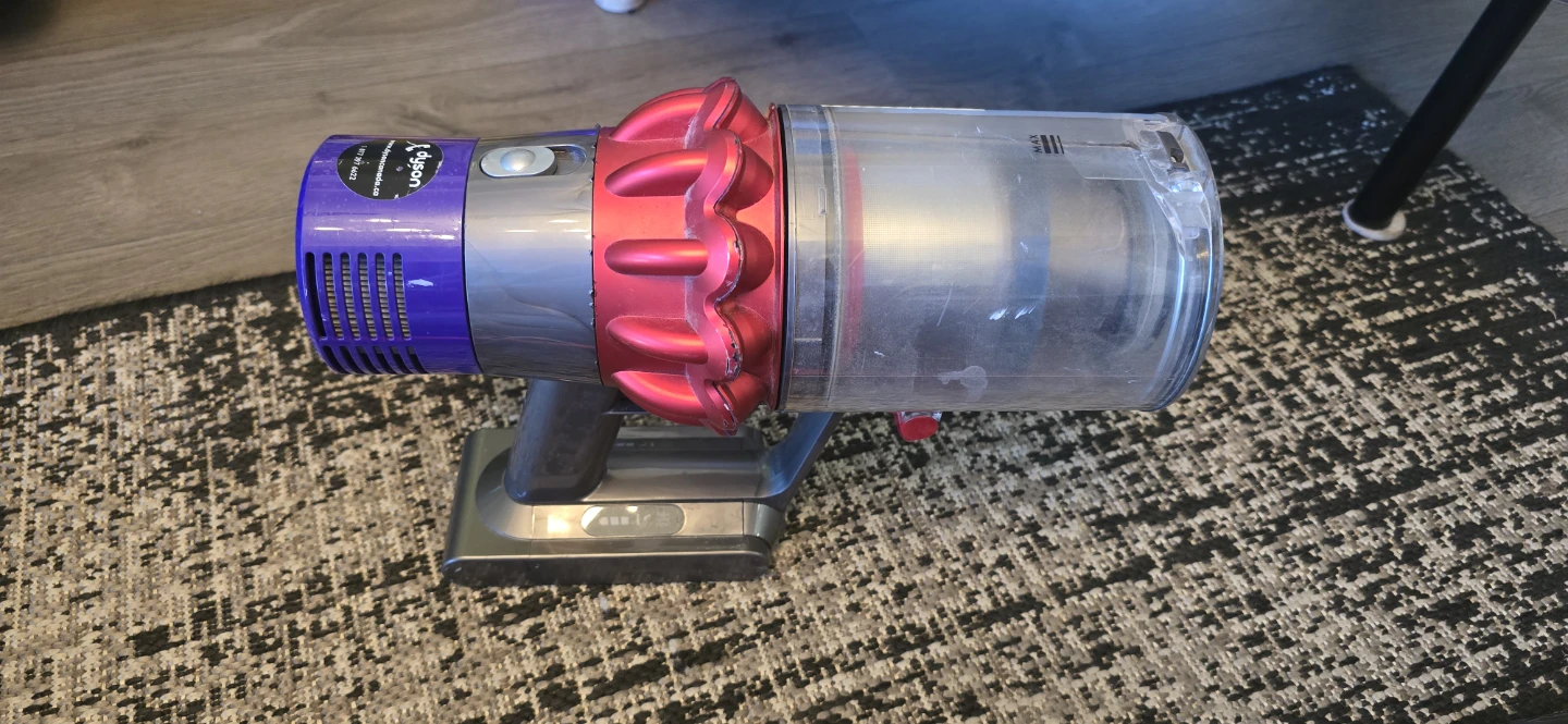 AS IS Dyson Cyclone V10 Cordless Vacuum - photo 3