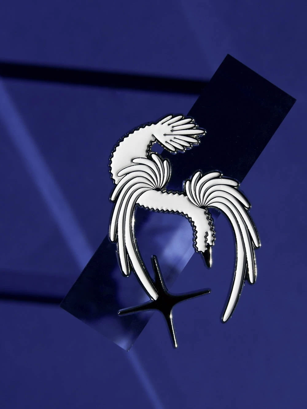 Swan Brooch - New in Box - photo 4