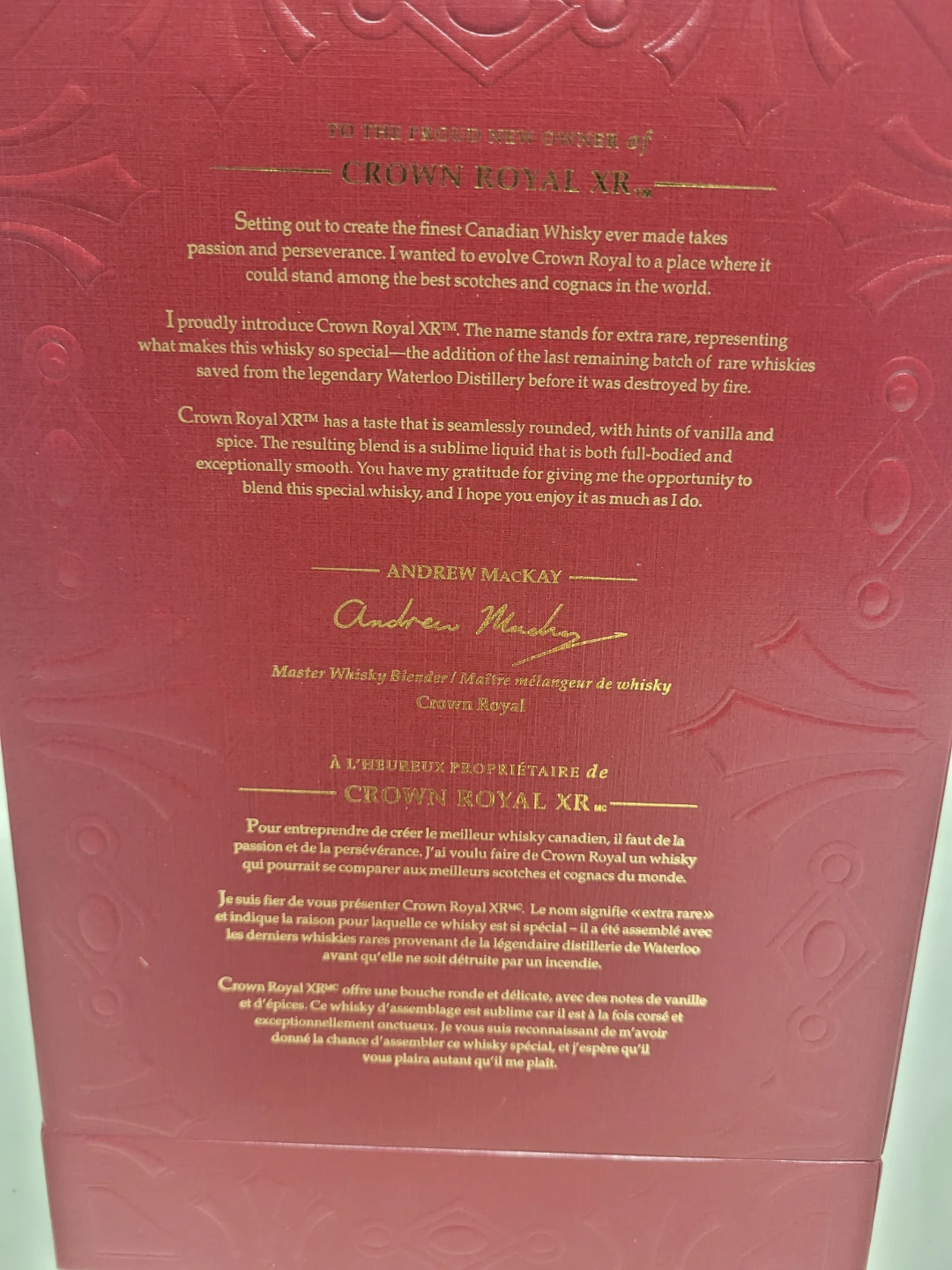 Crown Royal XR Extra Rare Canadian Whisky Bottle - photo 4