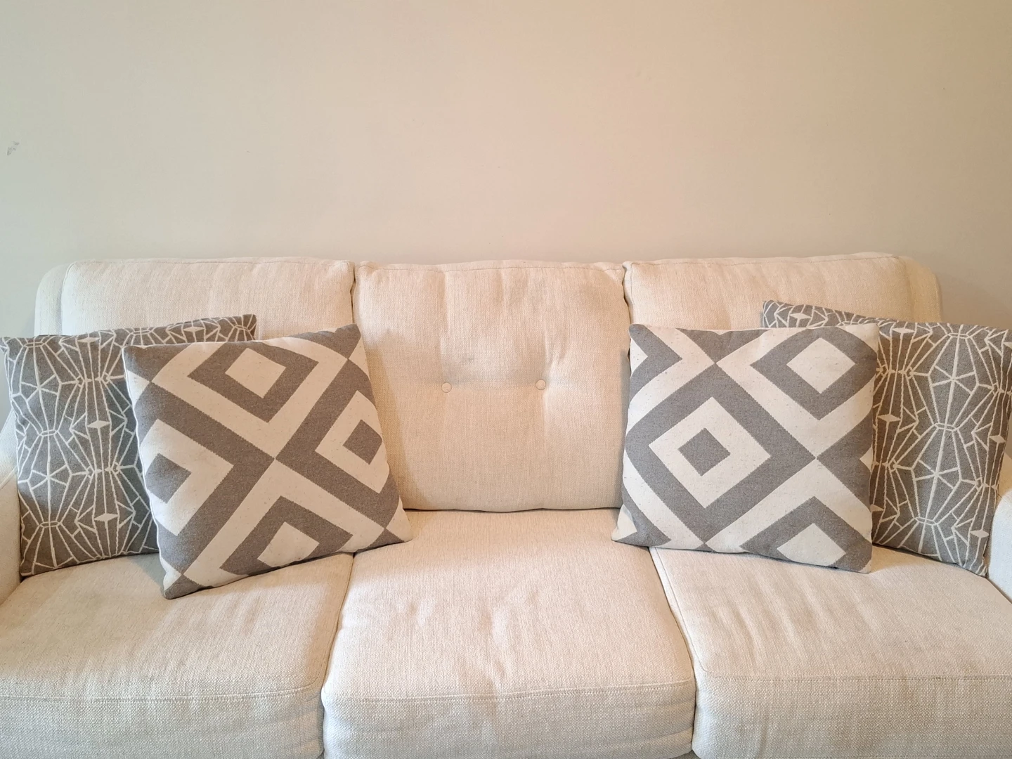 3 seater Sofa + 1 seat set