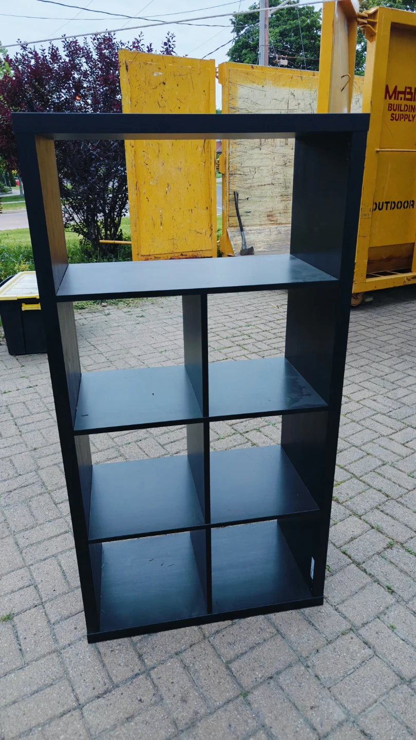 IKEA KALLAX Shelf Unit 4✘2