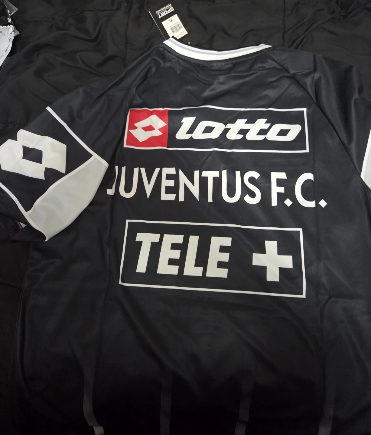 2000/01 Juventus Training Jersey XL BRAND NEW WITH TAGS - photo 2