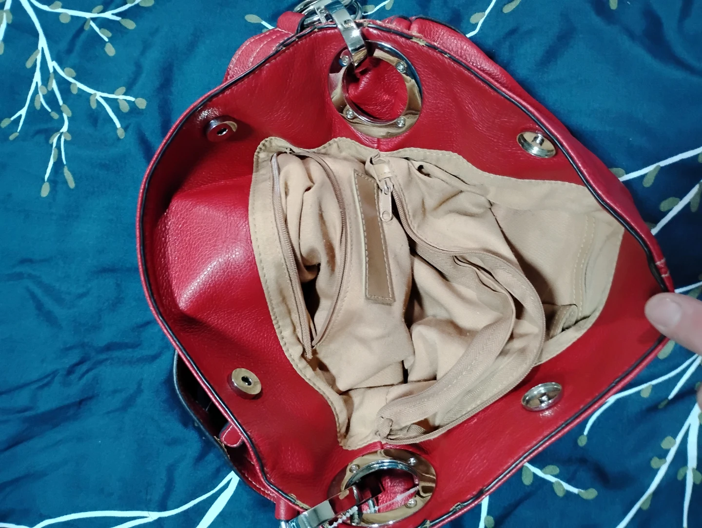 Red Leather Shoulder Bag - photo 3
