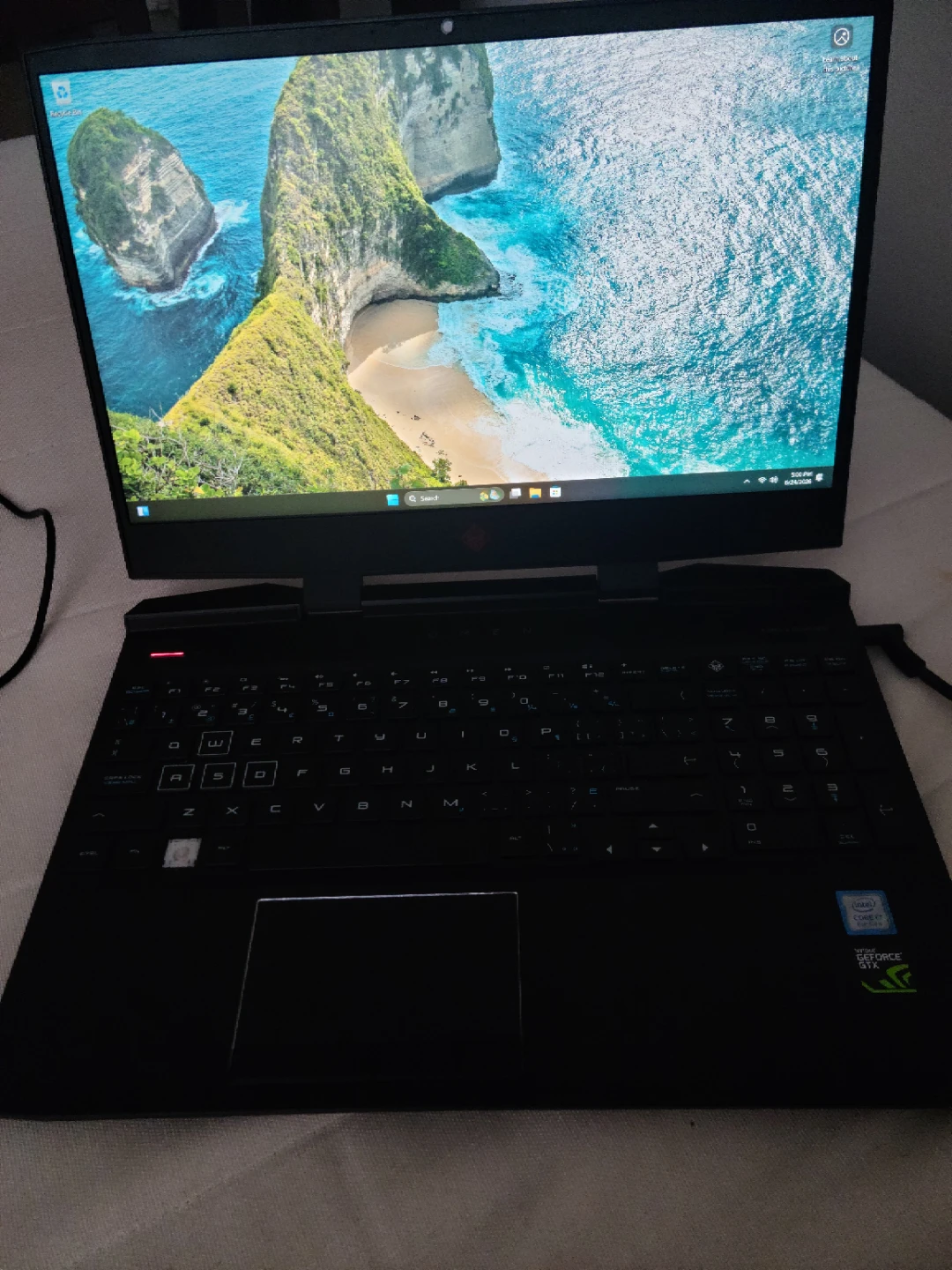 HP OMEN 17 Gaming Laptop  i7-8750H - photo 3