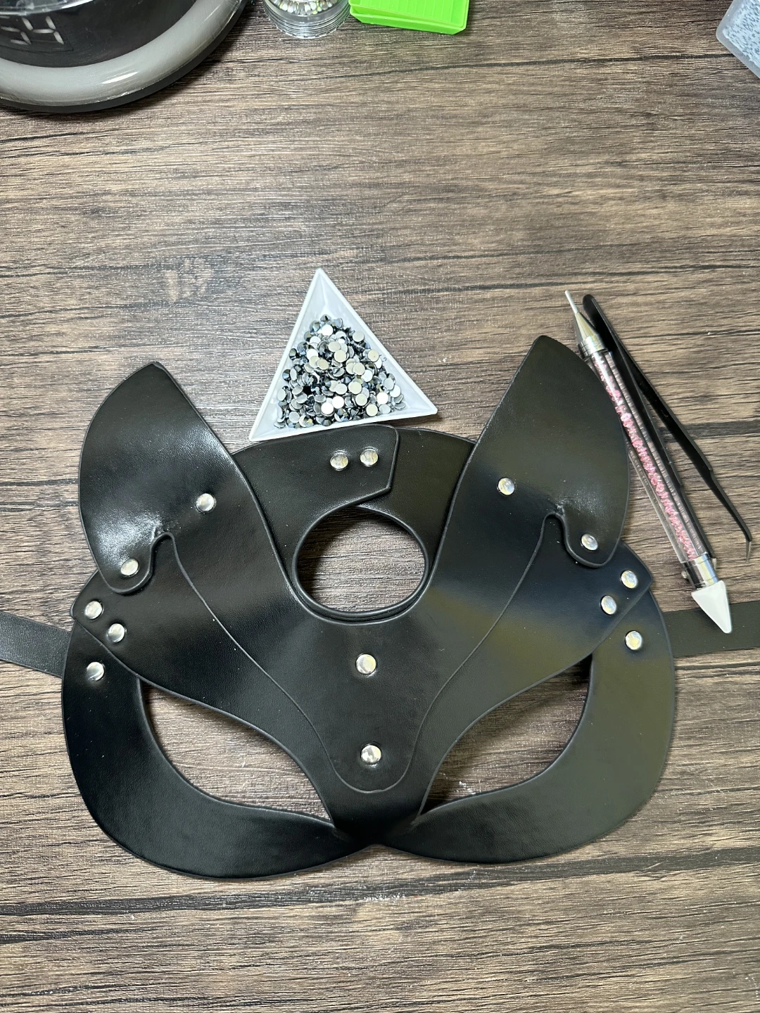 Sparkly Cat Mask Handcrafted - photo 3