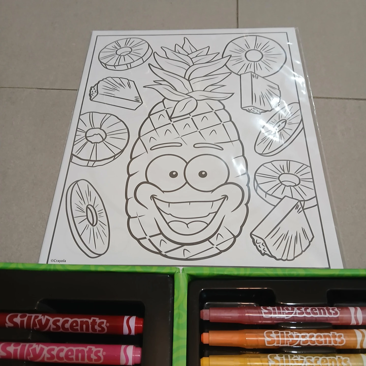 ⚽ Crayola Silly Scents Art Case Coloring Set - photo 2