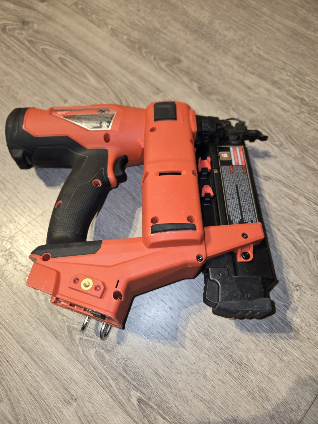 Milwaukee M18 FUEL 18-Gauge Brad Nailer (Tool Only) - photo 2