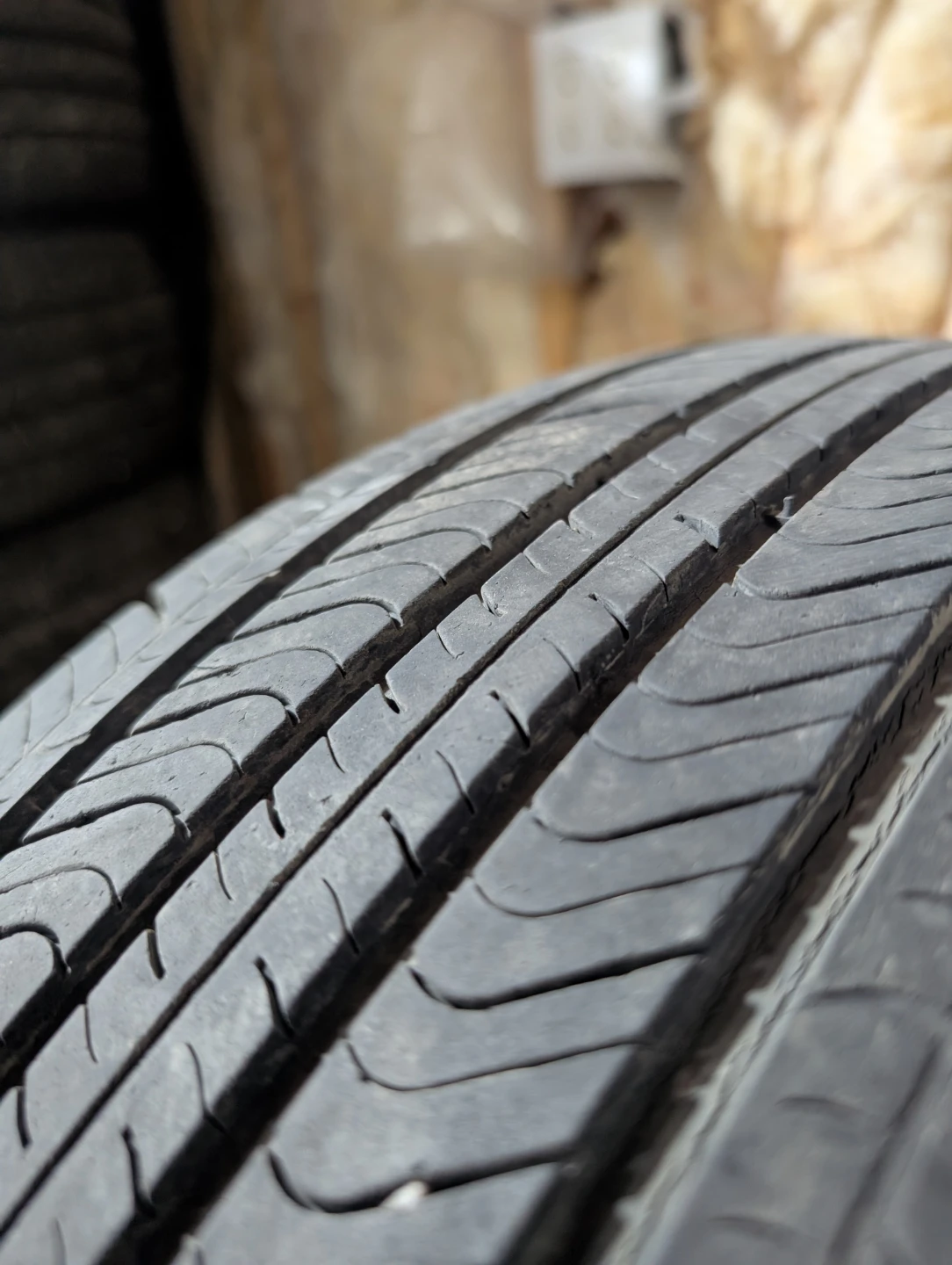 (4)-235/65R17 Michelin Primacy MXV All Season Tires - photo 5