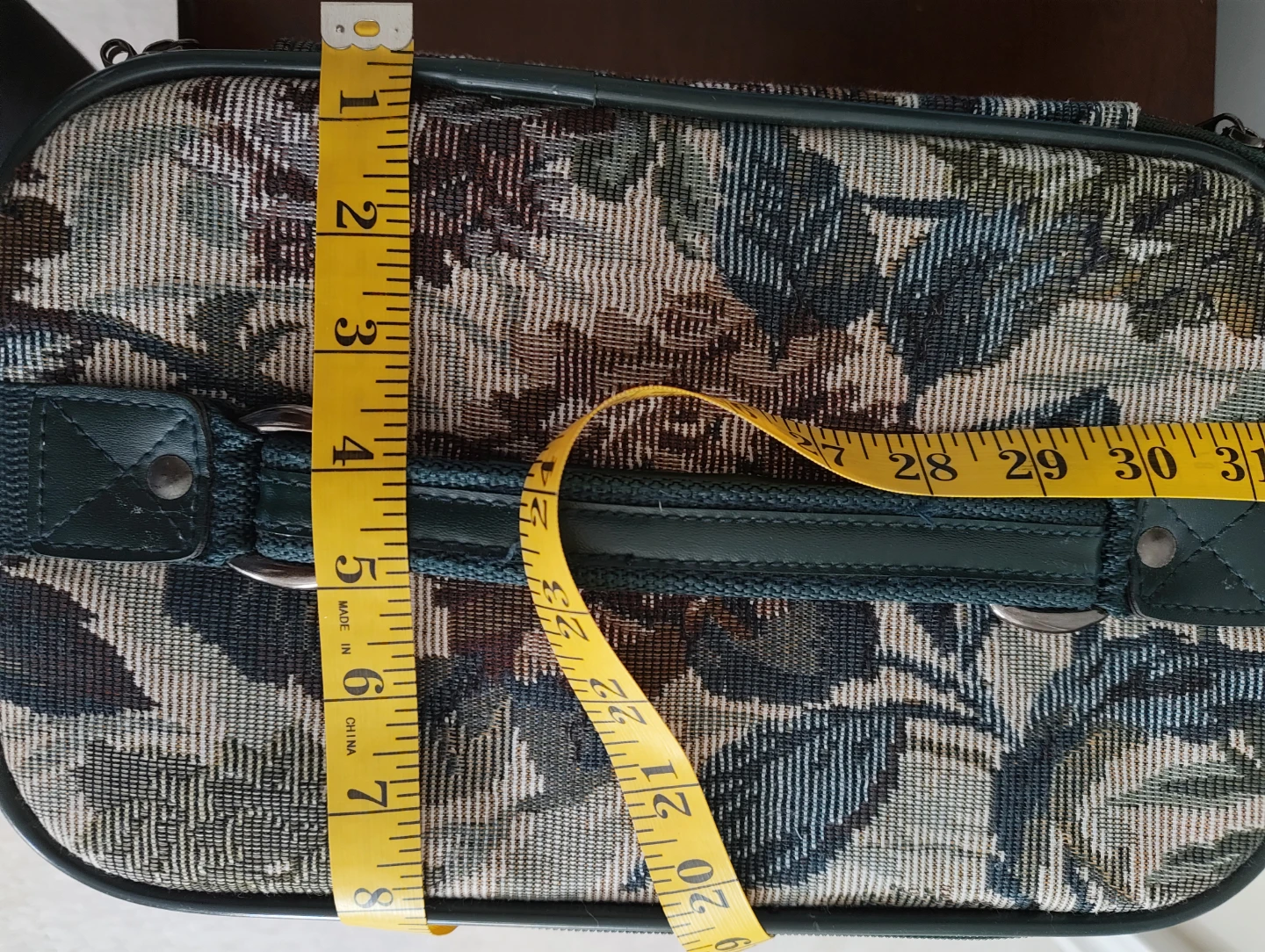 Vintage  woven travel/makeup box by Five Rams - photo 3