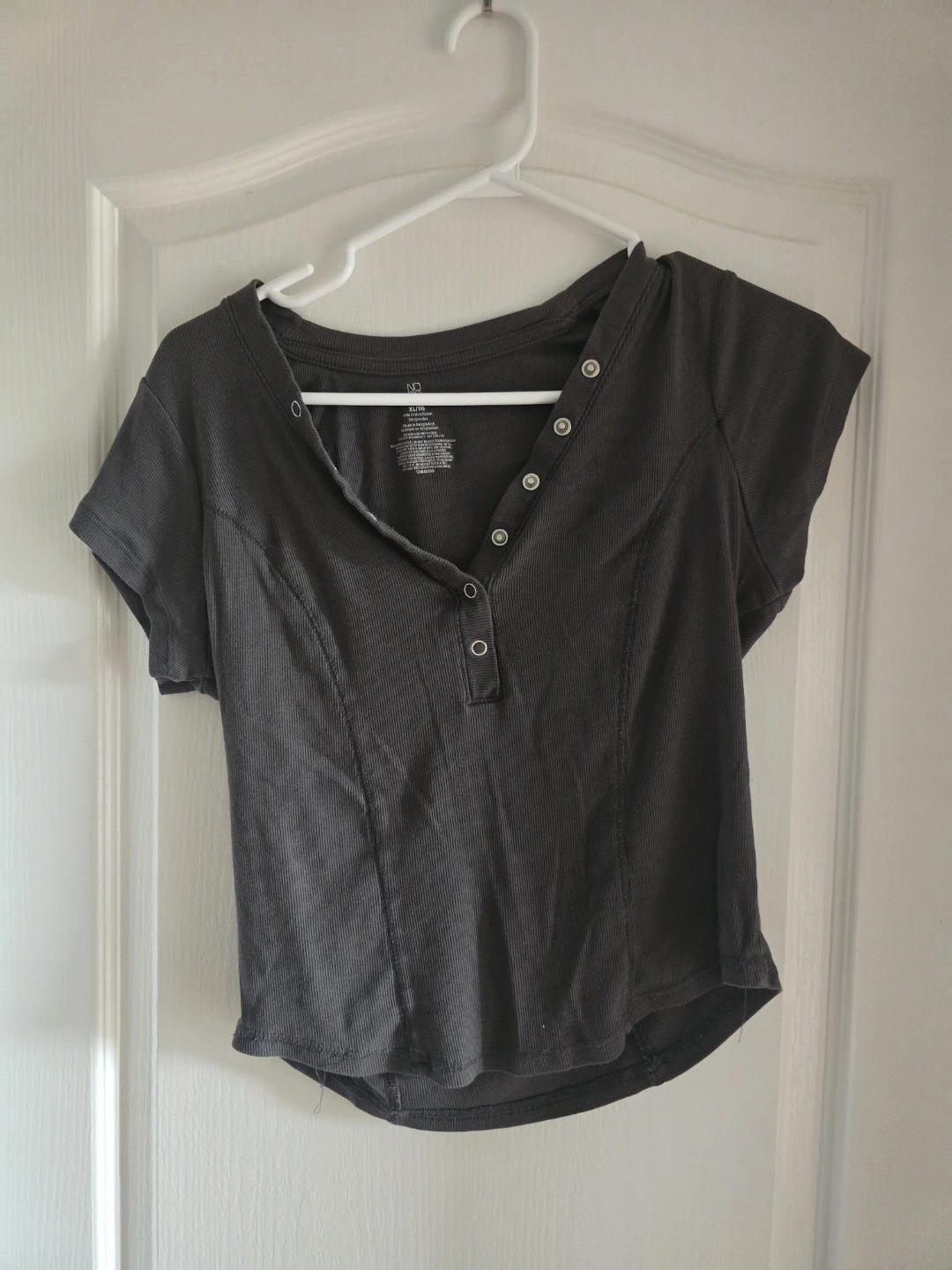 Grey shirt size xl