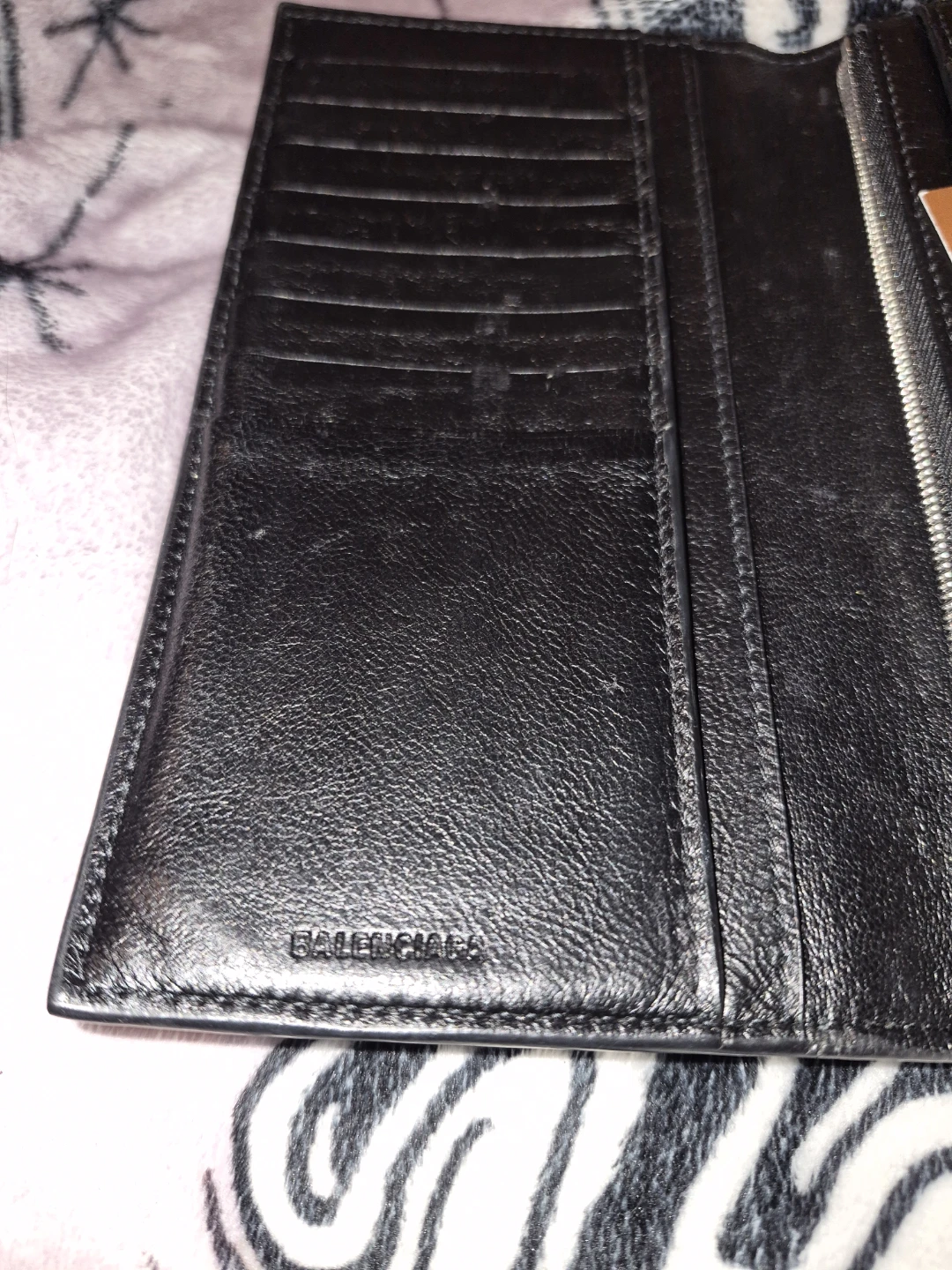 Balenciaga Cash Vertical Long Wallet - photo 4