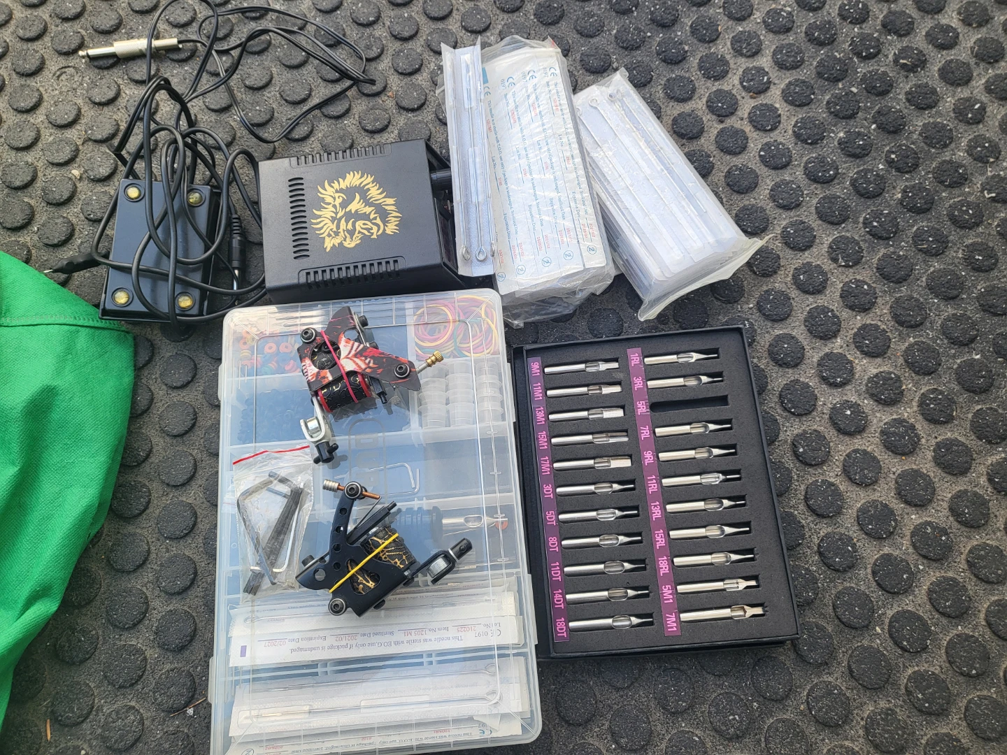 Tattoo Machine Power Supply & Needle Kit