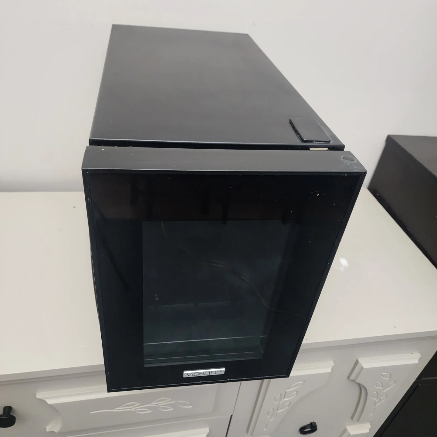 Vissani Black Beverage Fridge - photo 5