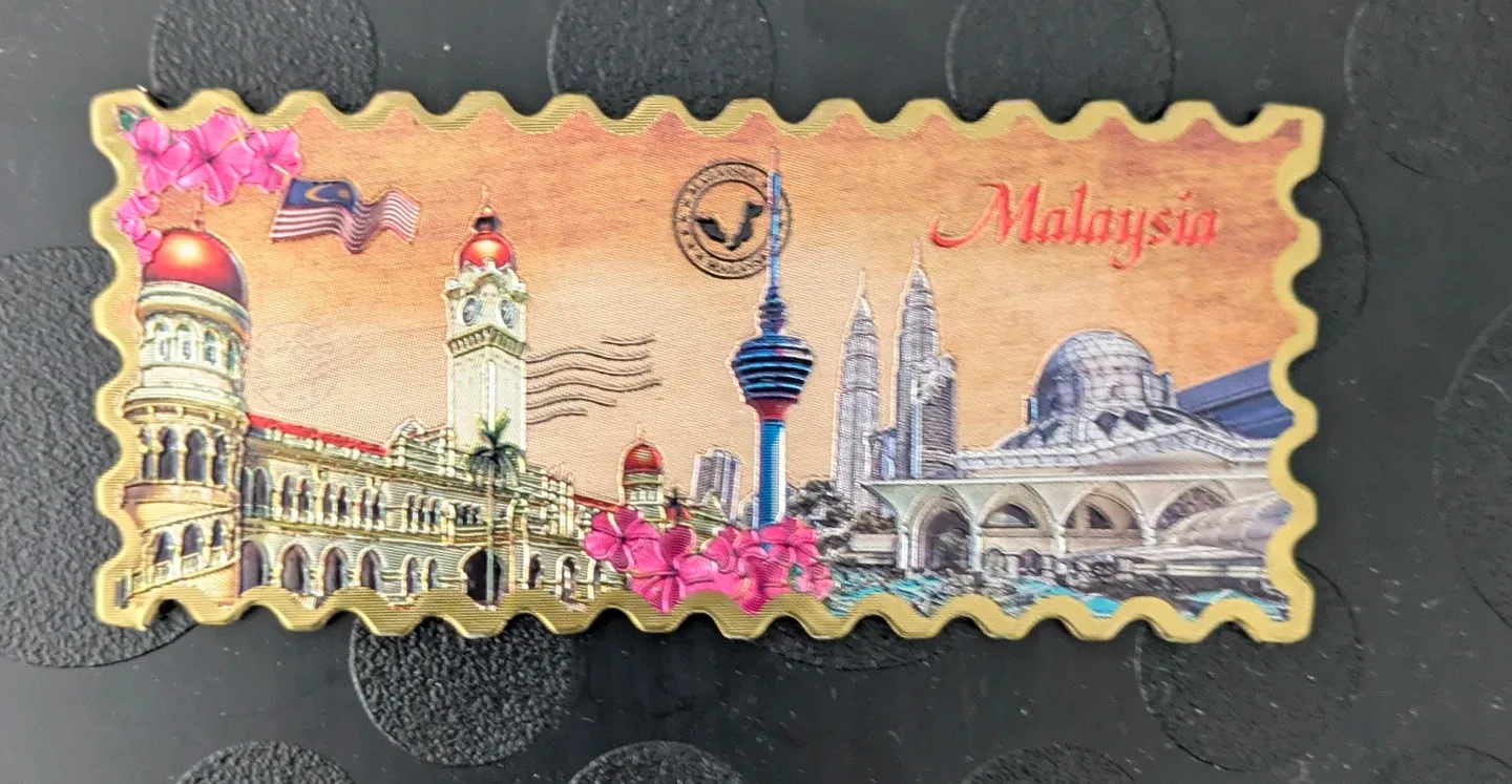 ⚽ Malaysia Souvenir Magnet