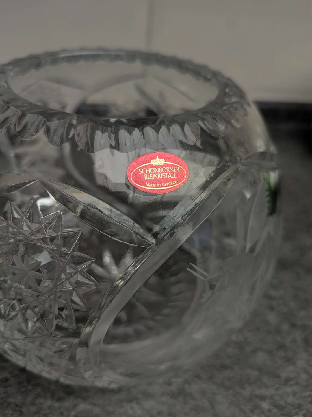 Schonborner Bleikristall Glass Vase - photo 2