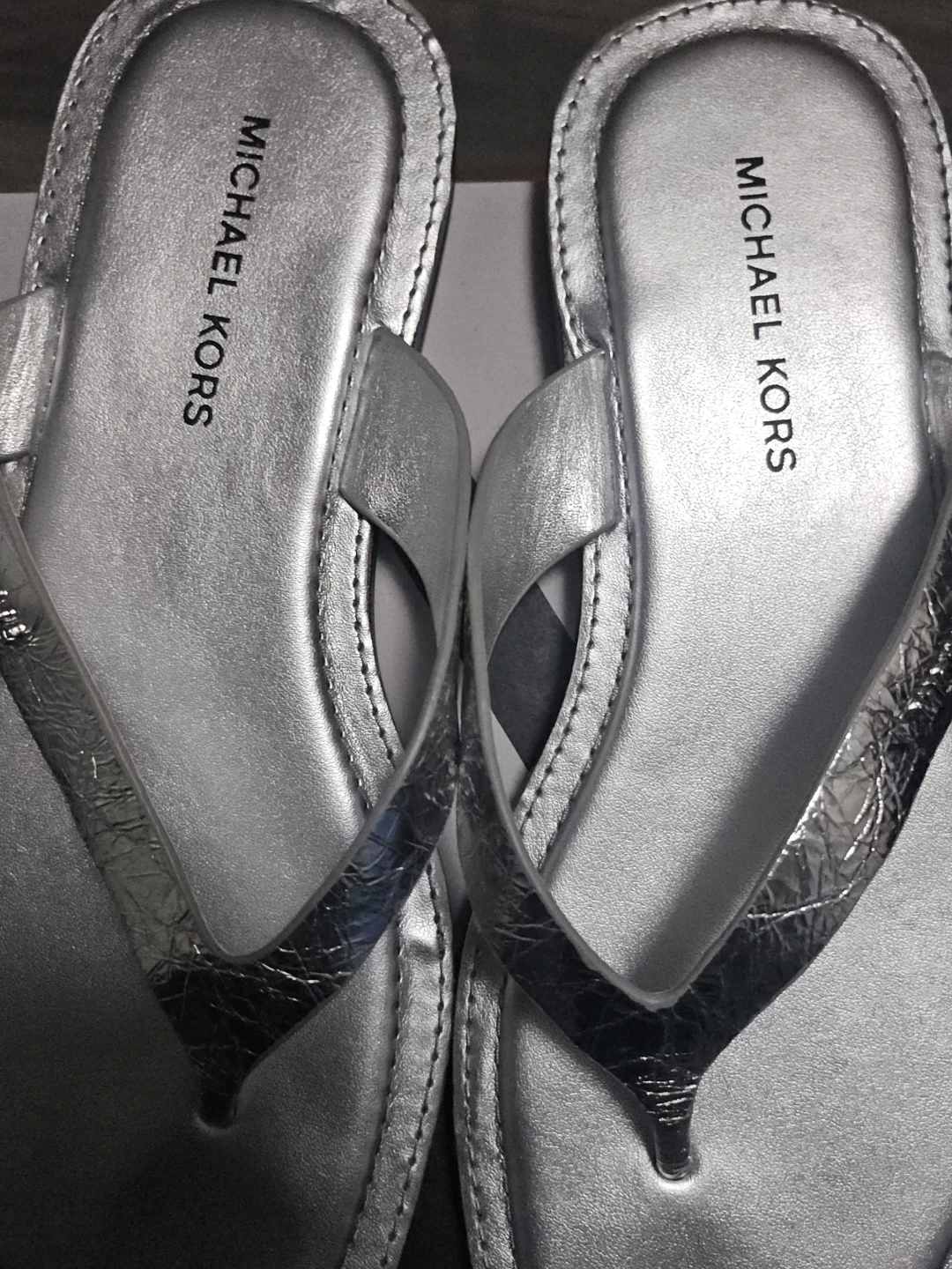 Michael Kors Silver Thong Sandals Size 7M - photo 2