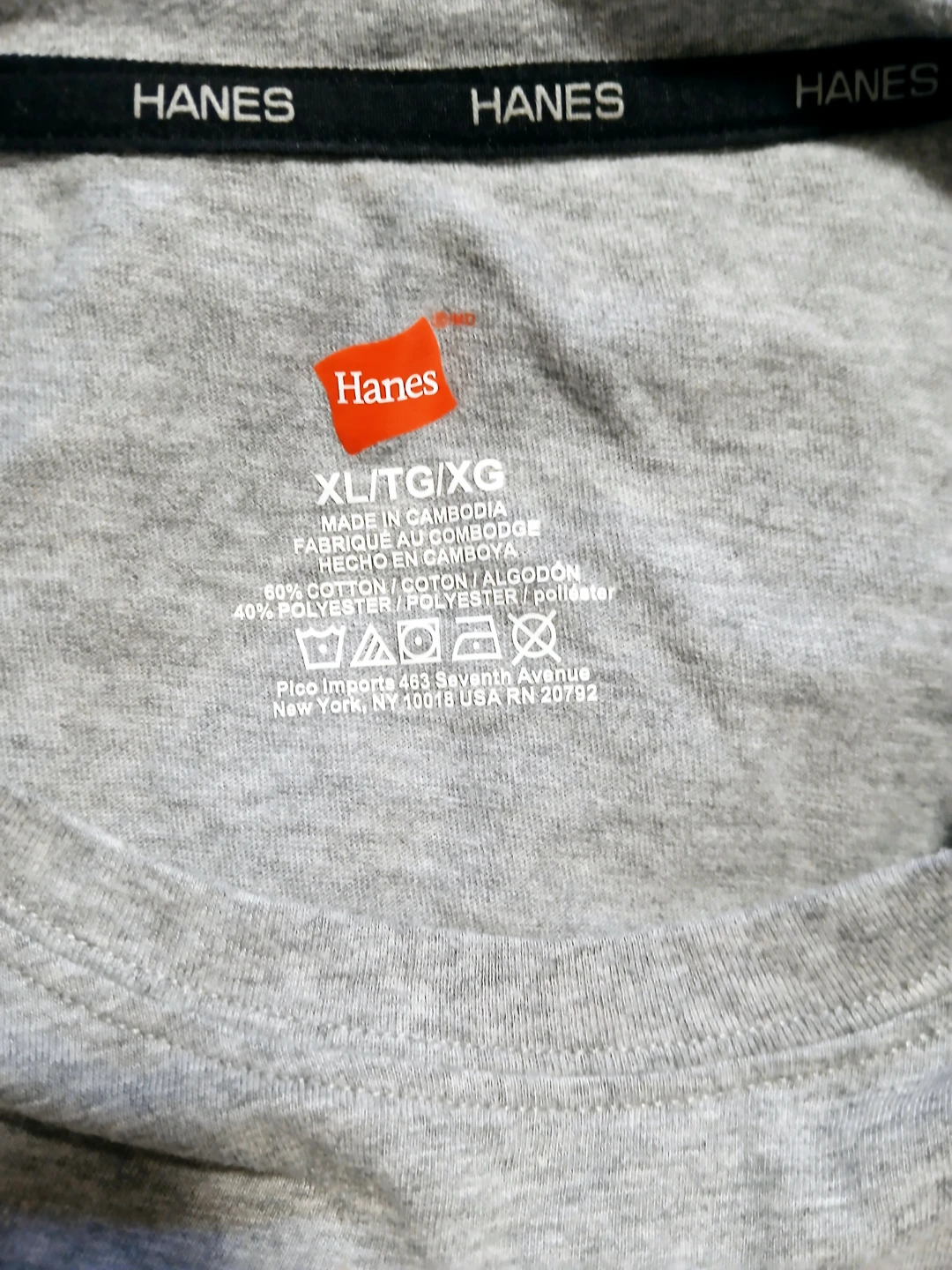 Men XL Hanes T-Shirt - photo 2