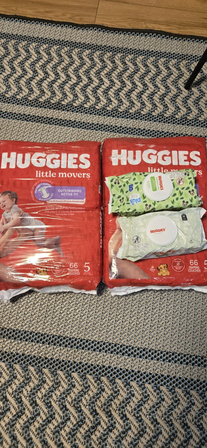 Huggies Little Movers Diapers Size 5 & Wipes Bundle
