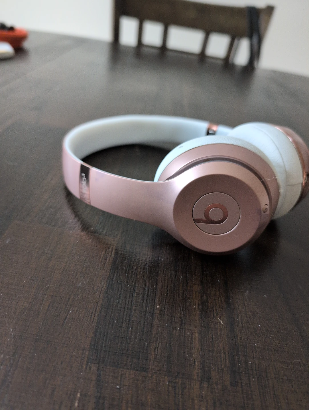 Beats Solo 3 Wireless Rose Gold Headphones - photo 2