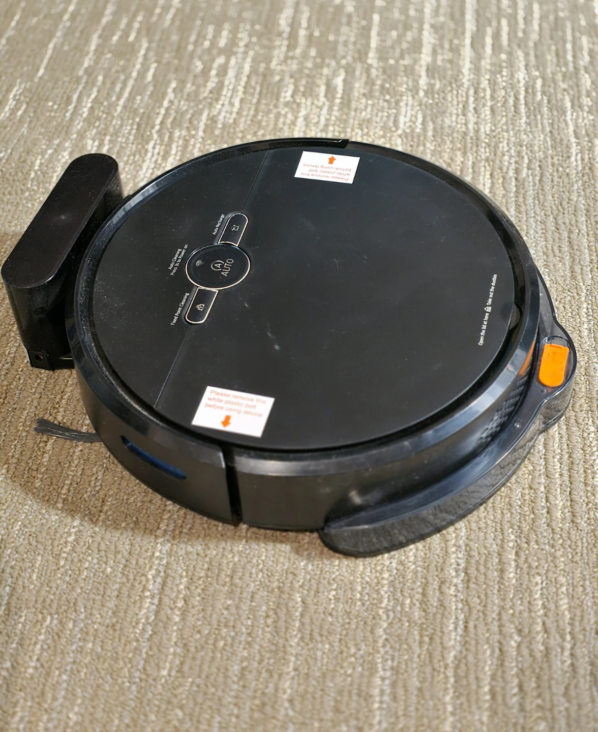 Black Robot Vacuum Cleaner
