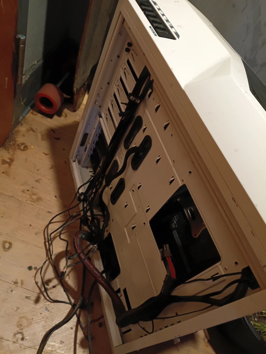 Computer tower - photo 2