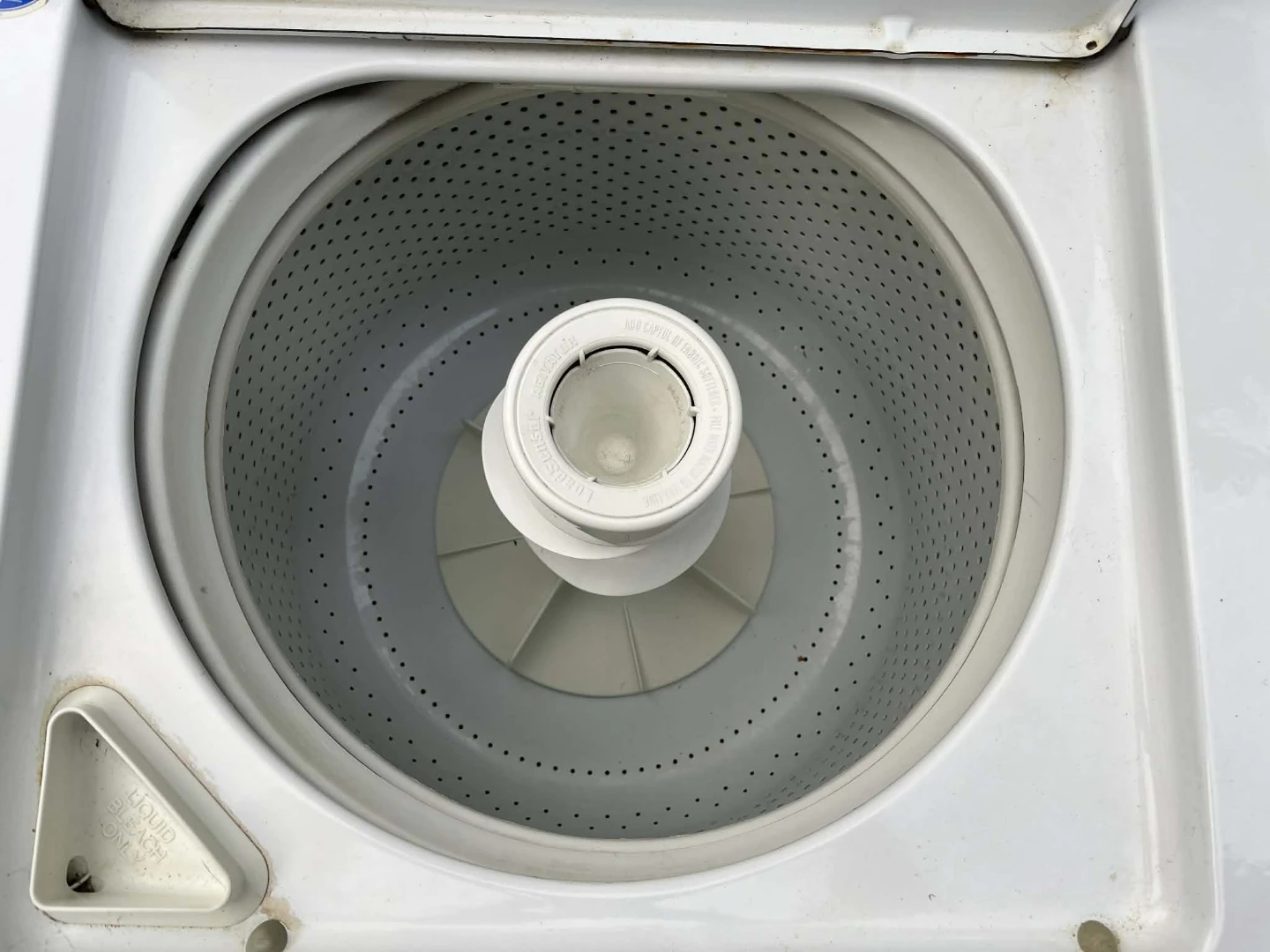 Maytag Washer & Gas Dryer - photo 2