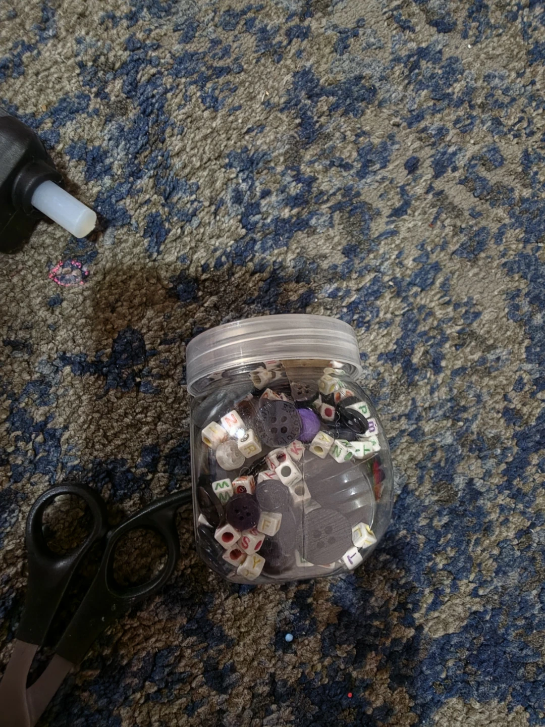 Crafting Bundle: Hot Glue Gun, Mesh Ribbon, Beads & Scissors - photo 3