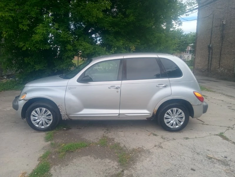 Silver Chrysler PT Cruiser - photo 4