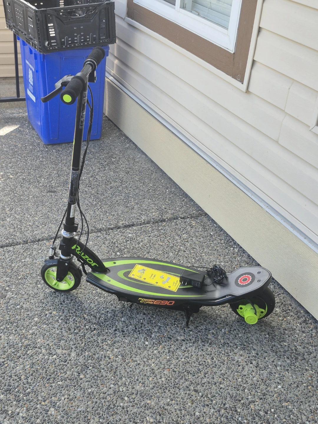 Razor Power Core E90 Electric Scooter