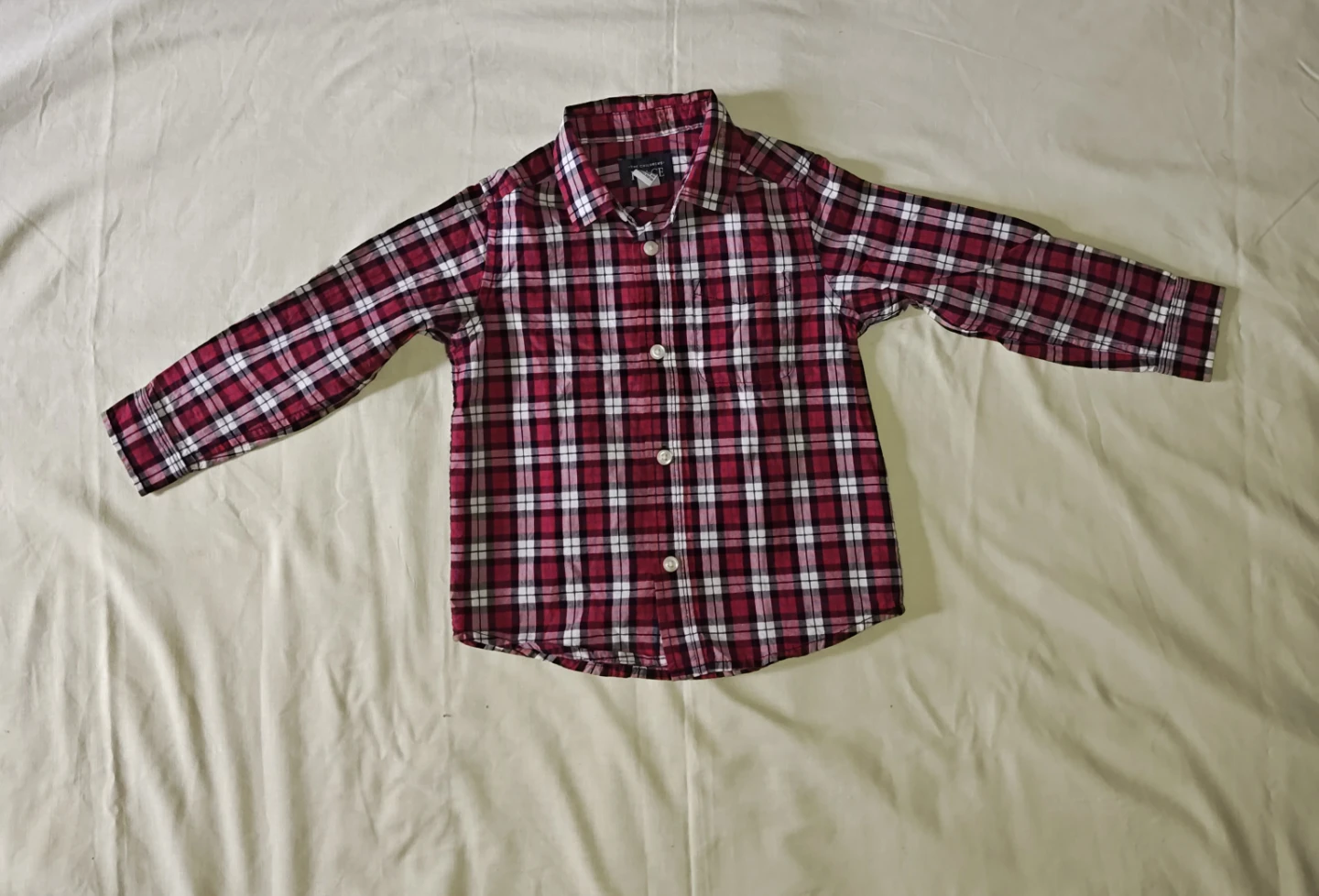Boys Plaid Button-Up Shirts - Lot of 3 - photo 4