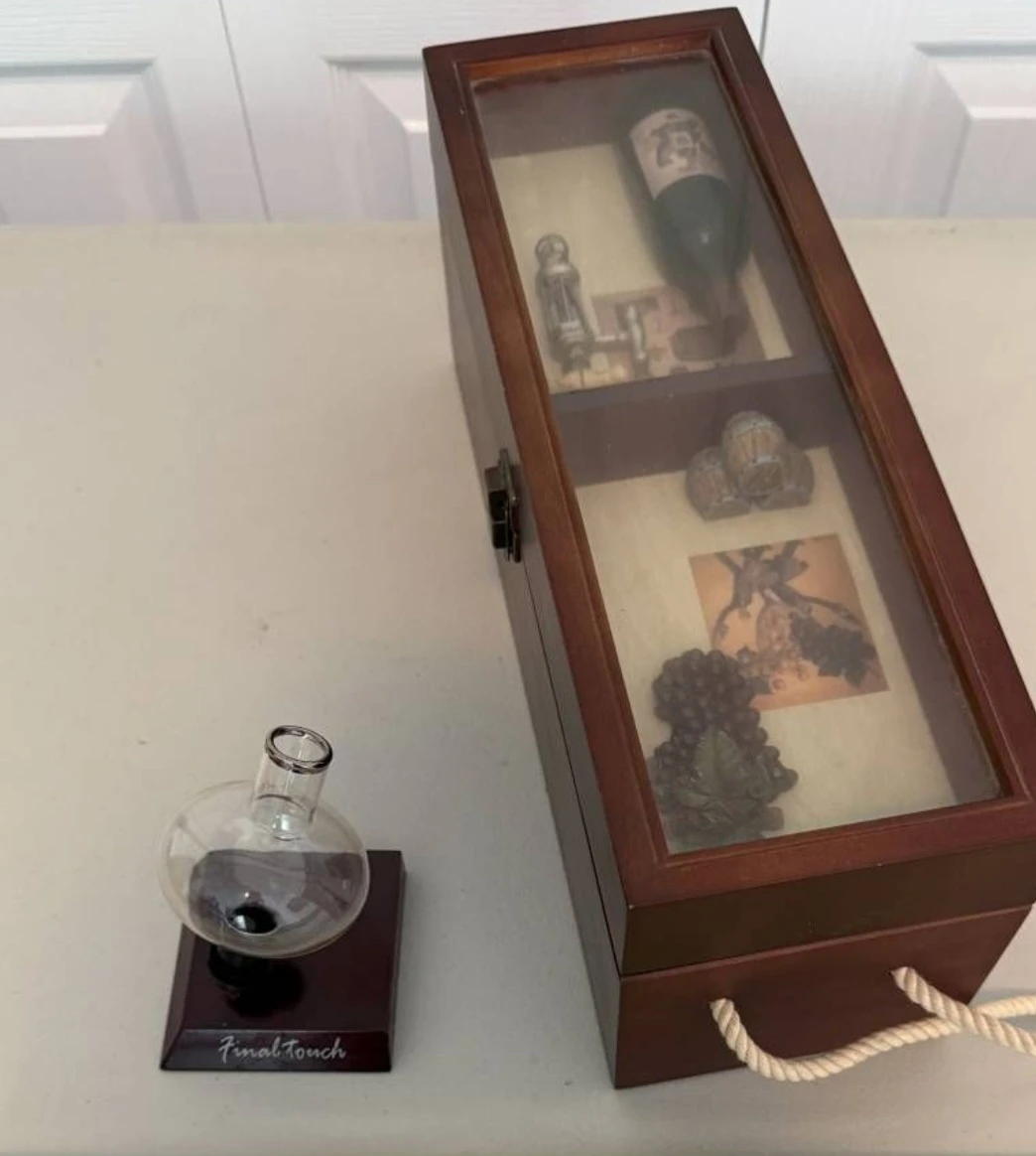 Wooden Wine Box with Accessories