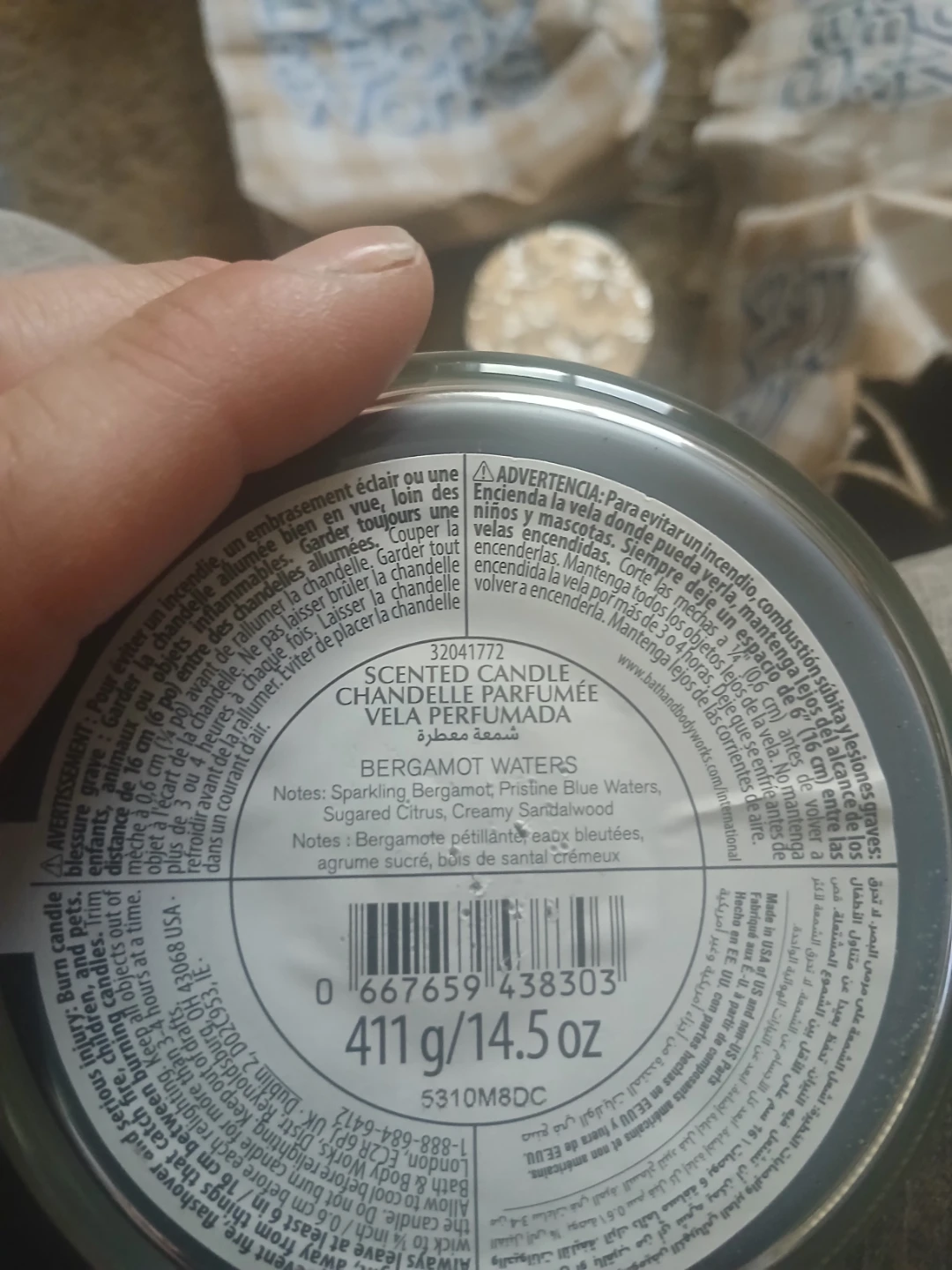 Bath & Body Works Bergamot Waters Scented Candle - photo 2