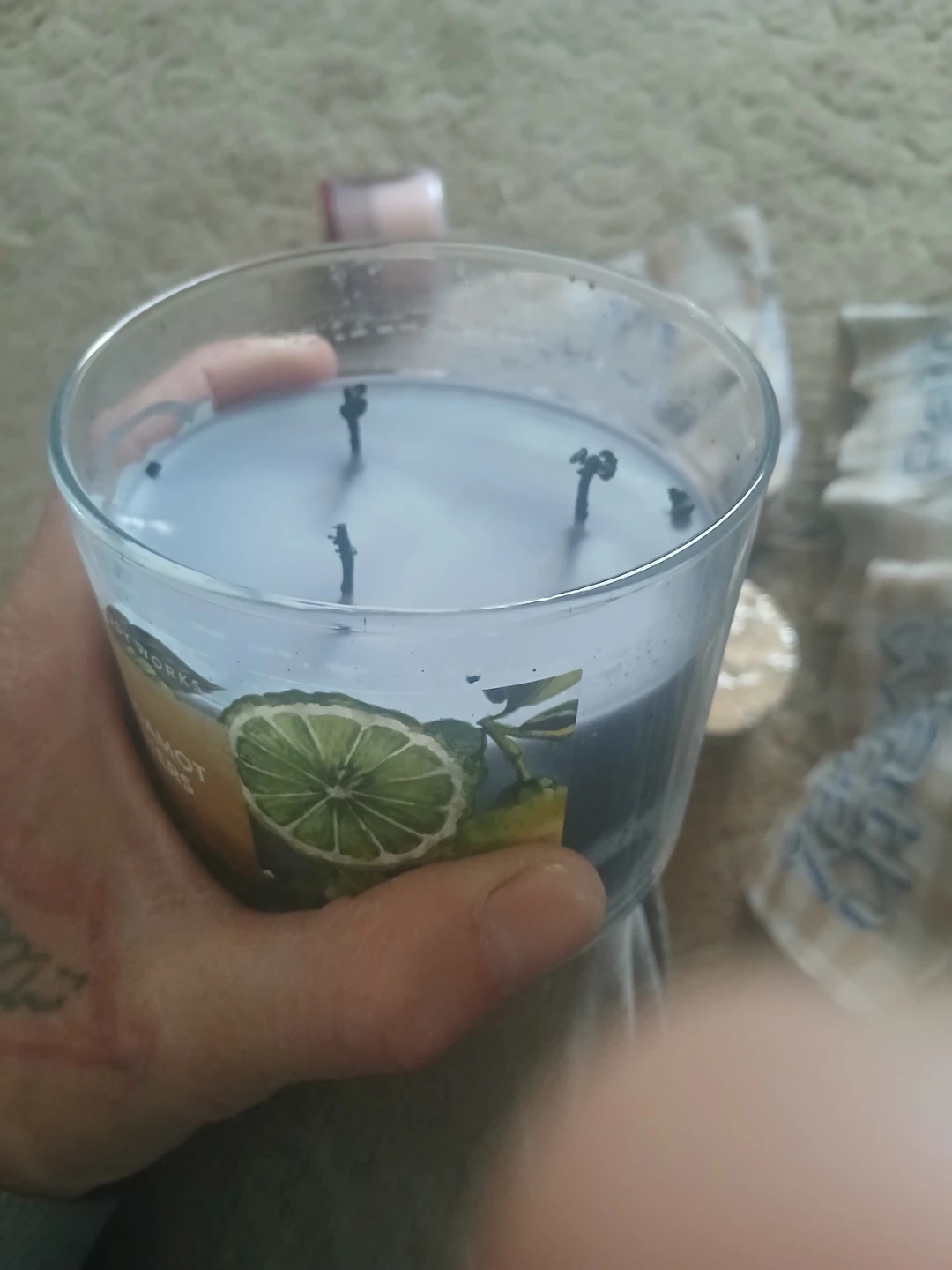 Bath & Body Works Bergamot Waters Scented Candle - photo 3