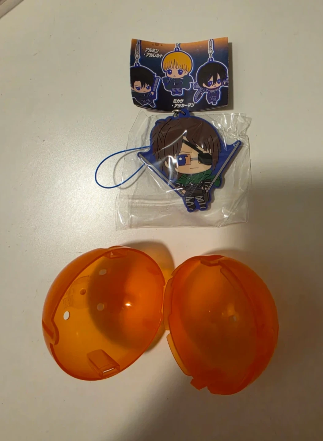 Attack on Titan Hange Keychain (NEW) - photo 2