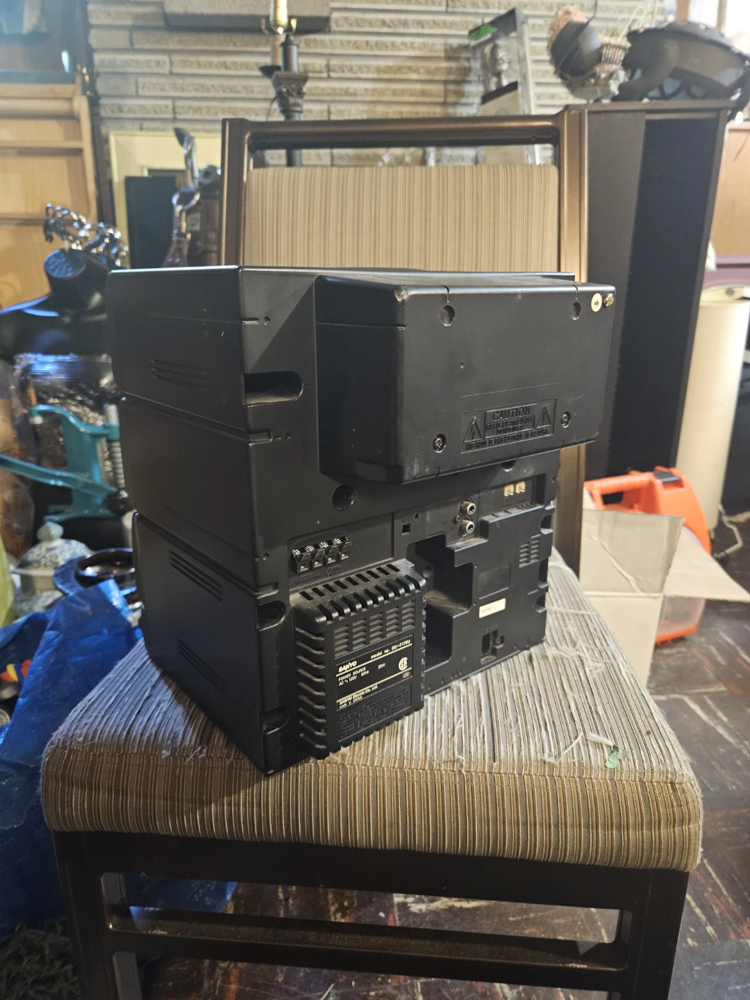 Sanyo Stereo System with CD Changer and Dual Cassette Decks - photo 3