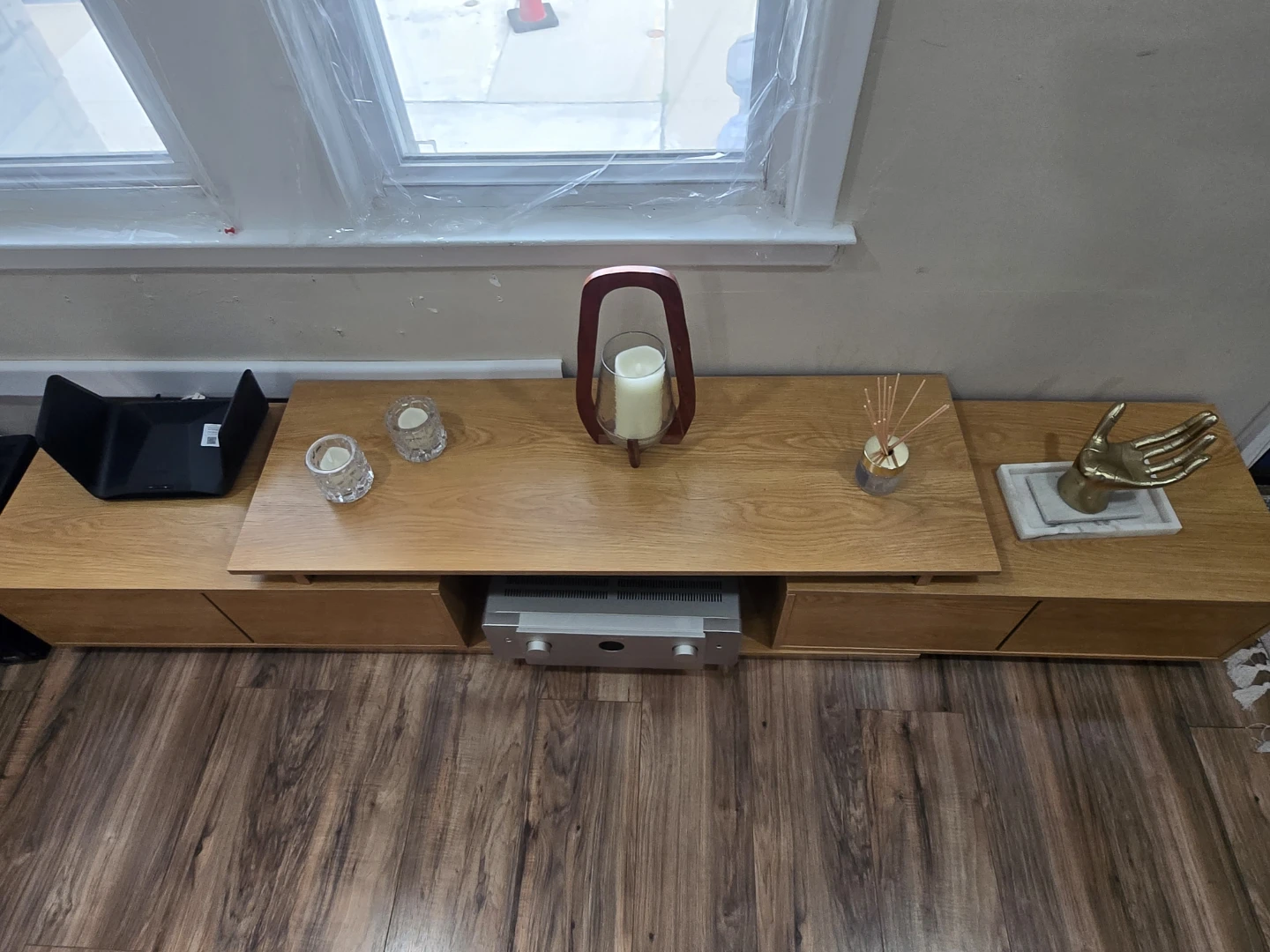 Expandle Wooden Media Console TV Stand with Storage