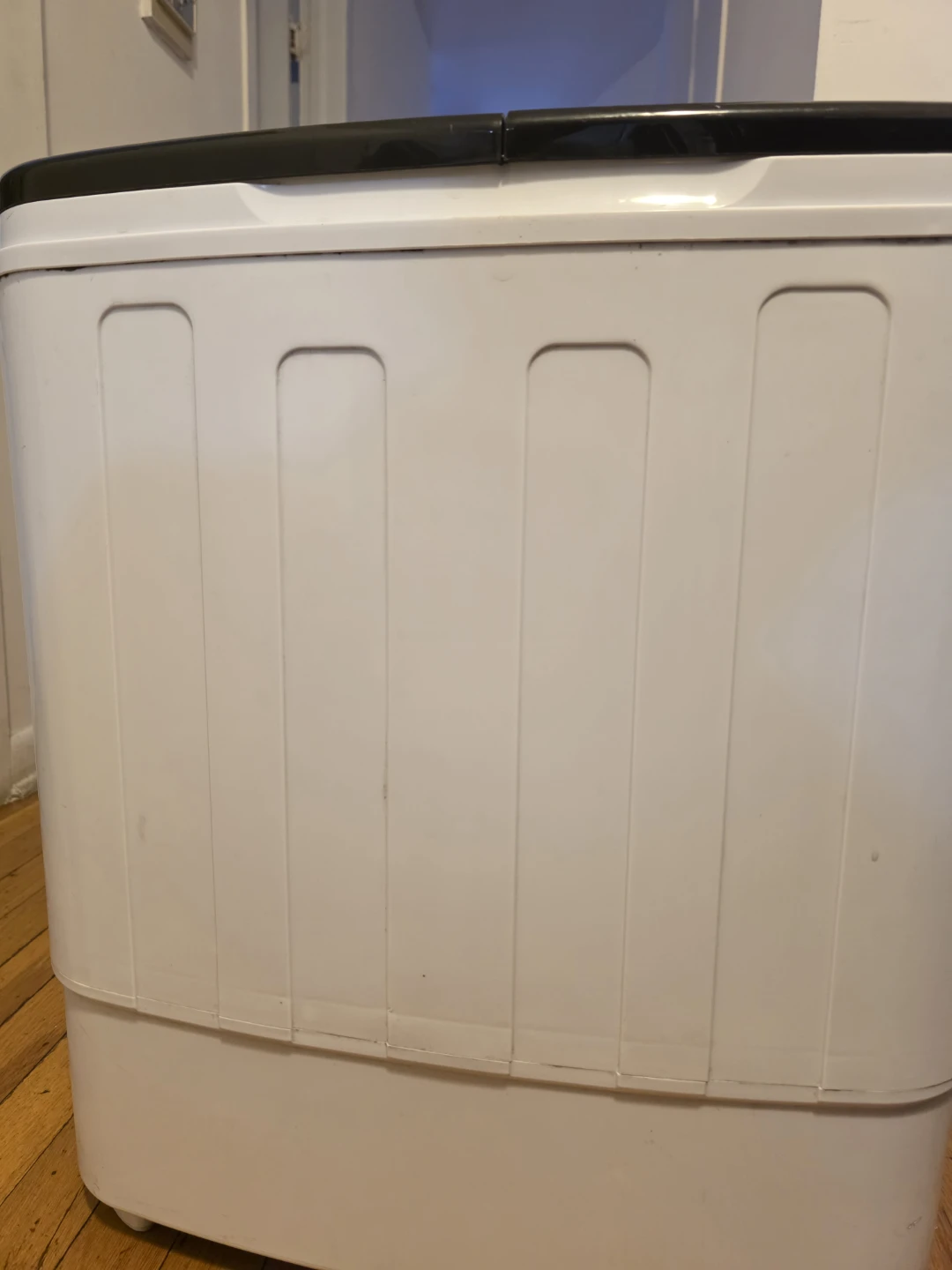 Portable Twin Tub Washing Machine - photo 2